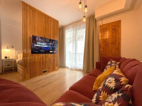 Forest Oasis Studio - free Netflix and Disney Plus
